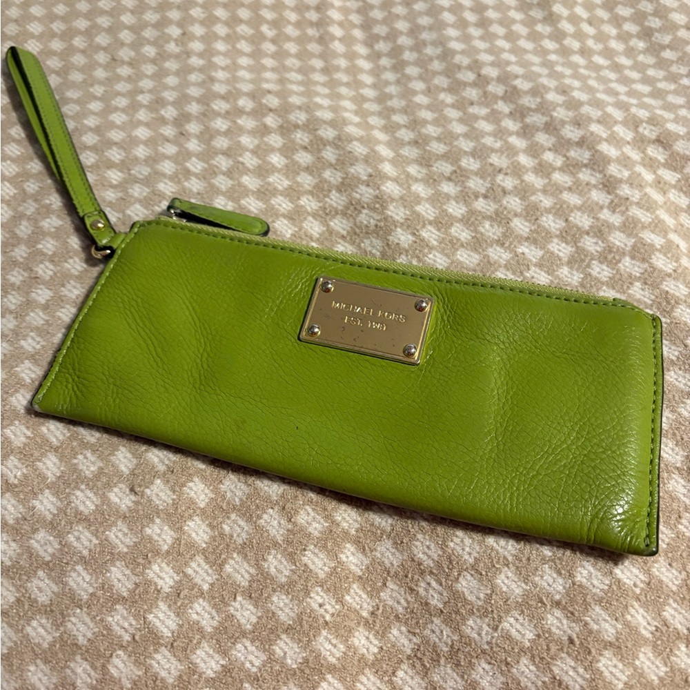 Michael Kors Beige and Green Zip Wallet